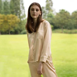 Pajama de seda de color brillante juego para mujeres